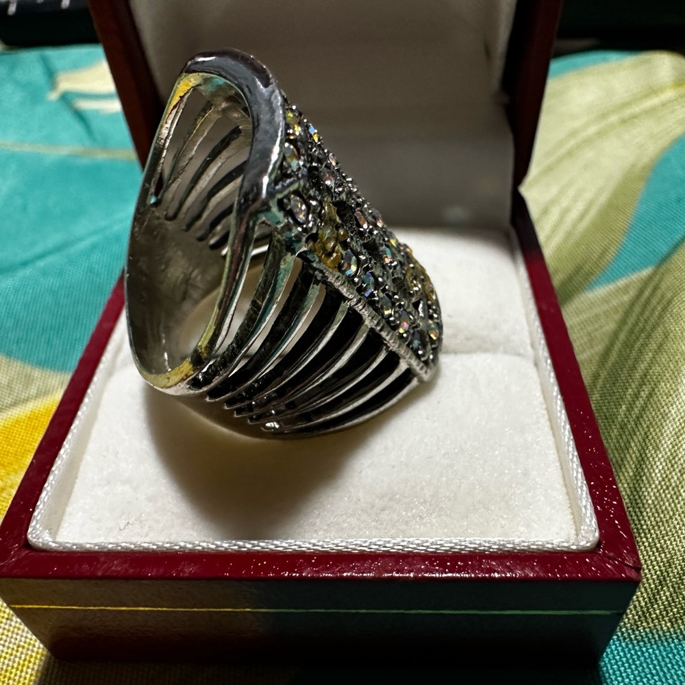 Elegant Multicolor Gemstone Ring - image 5